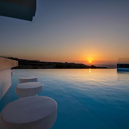 Adorno Oia Hotel Exterior foto